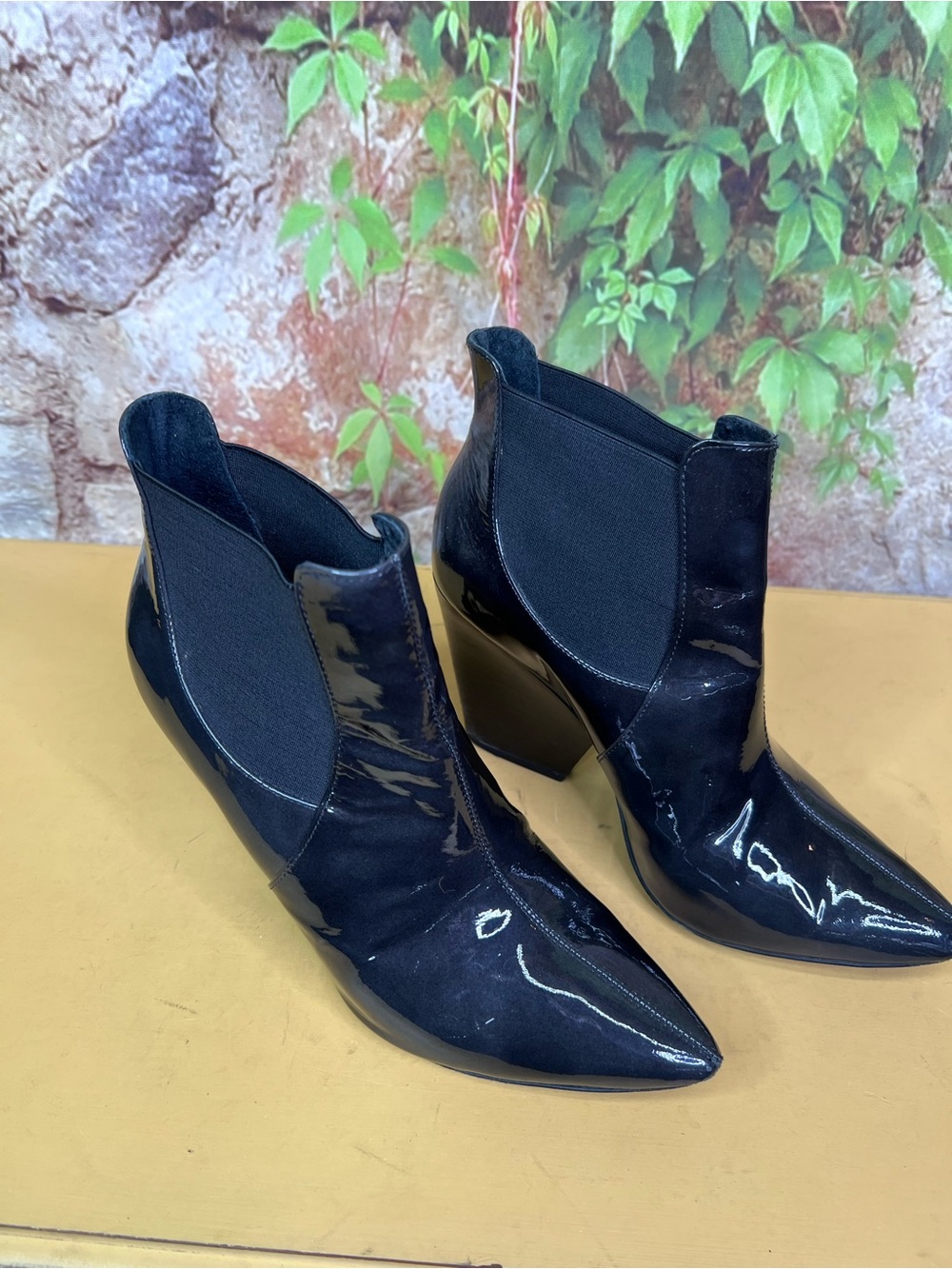POUR LA VICTOIRE Charcoal Patent Leather Minimalist Luxury Ankle Boots, 7.5 - Picture 7 of 15